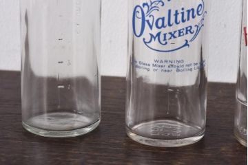 アンティーク雑貨　イギリスアンティーク　Ovaltine(オバルチン)　Horlicks(ホーリックス)　レトロな雰囲気が可愛らしいミキサーボトル3個セット(ガラスボトル、瓶、一輪挿し)