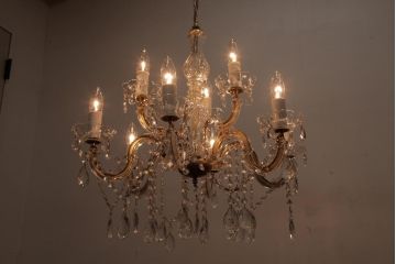 イタリア　高級品!　ベネチアンガラス　存在感抜群のガラスドロップシャンデリア(9灯、天井照明、ヴェネツィアン・グラス)