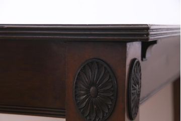 アンティーク家具　フランスアンティーク　マホガニー無垢材　直線的な装飾のエクステンションテーブル(ダイニングテーブル)