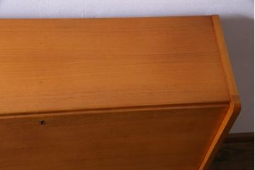 ヴィンテージ家具　北欧ビンテージ　Remploy　ノートパソコンでの作業に便利なライティングビューロー(デスク、在宅ワーク、在宅用簿記机)