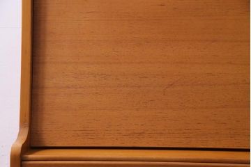 ヴィンテージ家具　北欧ビンテージ　Remploy　ノートパソコンでの作業に便利なライティングビューロー(デスク、在宅ワーク、在宅用簿記机)