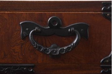 中古　伝統工芸　岩谷堂箪笥　No.29　桐紋金具　極小タンス(小箪笥、桐箪笥、桐たんす)(定価約25万円)