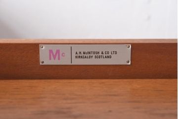 ヴィンテージ家具　北欧ビンテージ　McIntosh(マッキントッシュ)　拡張天板付き!多機能なチーク材製ネストテーブル(エクステンションテーブル)(1)