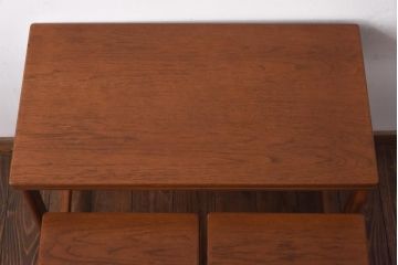 ヴィンテージ家具　北欧ビンテージ　McIntosh(マッキントッシュ)　拡張天板付き!多機能なチーク材製ネストテーブル(エクステンションテーブル)(1)
