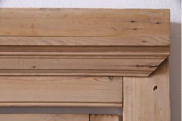 フランスアンティーク　素朴で温かな風合いの枠付き木製ドア(ディスプレイ、扉)