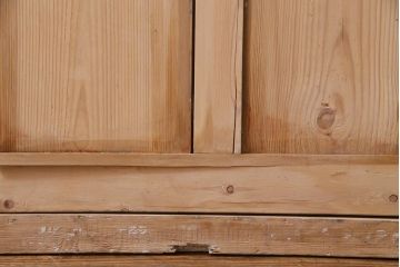 フランスアンティーク　素朴で温かな風合いの枠付き木製ドア(ディスプレイ、扉)