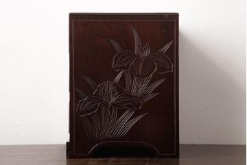 中古　伝統工芸　日光彫り　牡丹・菖蒲　星打ちの意匠が素敵な小引き出し(小物収納)