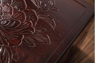 中古　伝統工芸　日光彫り　牡丹・菖蒲　星打ちの意匠が素敵な小引き出し(小物収納)