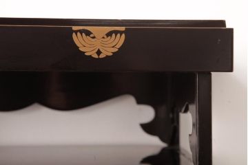 アンティーク家具　古民具　漆塗り　細部までこだわりが見える品の良い文箱付き小引き出し(裁縫箱)