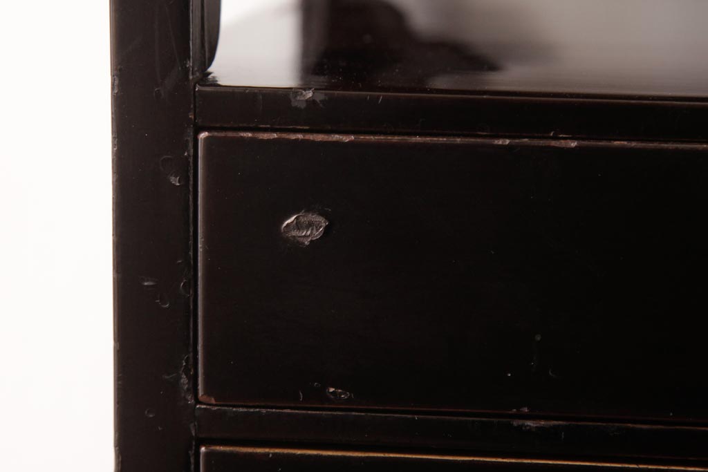 アンティーク家具　古民具　漆塗り　細部までこだわりが見える品の良い文箱付き小引き出し(裁縫箱)