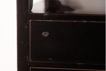 アンティーク家具　古民具　漆塗り　細部までこだわりが見える品の良い文箱付き小引き出し(裁縫箱)