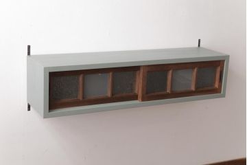 ラフジュ工房オリジナル　建具リメイク　モスグリーンが可愛らしい壁掛け戸棚(ウォールラック)