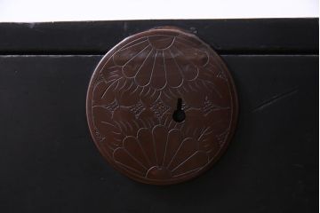 アンティーク家具　古民具・骨董　からくり付き　漆塗り　マットな風合いが味のある大川箪笥(サイドボード)