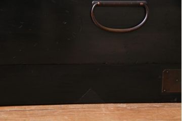 アンティーク家具　古民具・骨董　からくり付き　漆塗り　マットな風合いが味のある大川箪笥(サイドボード)