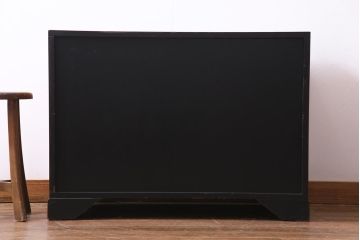 中古　工芸品　バンダジ(バンダチ)風　風流な模様が目を引く寄木細工のようなタンス(チェスト、箪笥)