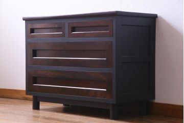 リメイク家具　ビンテージ　松本民芸　ペイント　モダンな雰囲気醸し出す男前なチェスト(ローチェスト、リビングボード、引き出し)