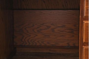 中古　三越家具　Brugge(ブルージュ)　ぬくもりあふれる天然木材が心やすらぐパソコンデスク(片袖机)(定価約17万円)