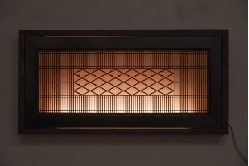 ラフジュ工房オリジナル　古建具リメイク　片面ガラス　変わり菱と格子がモダンな組子欄間の壁付け照明(ウォールランプ)