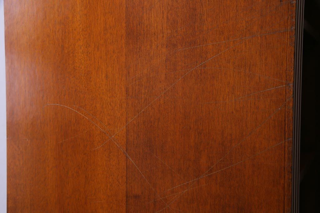 中古　イタリア家具　マホガニー材　リメイクを施した高級感漂うキャビネット(飾り棚)