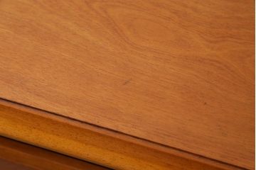 中古　横浜クラシック家具　ダニエル(Daniel)　アーリーアメリカン　A-206　サイドボード(リビングボード、収納棚)(定価約64万円)