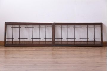 ラフジュ工房オリジナル　当店オリジナルガラス入り　味わい深い建具の脚付きテレビボード(リビングボード、サイドボード、戸棚)