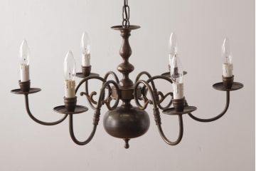 ヨーロッパアンティーク　ベルギー　青銅製　装飾を抑えた作りのシックなシャンデリア(6灯、天井照明、吊り下げ照明)
