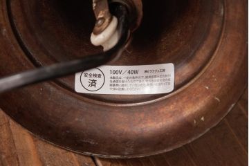 ヨーロッパアンティーク　ベルギー　青銅製　装飾を抑えた作りのシックなシャンデリア(6灯、天井照明、吊り下げ照明)