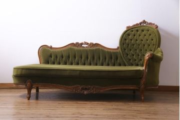 ヴィンテージ家具　イギリスビンテージ　クラシカルな佇まいが魅力的なシェーズロング(ソファ、カウチソファ)