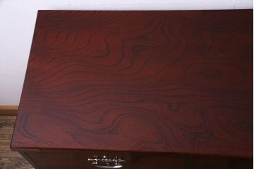 中古　二本松伝統家具　田中家具　ケヤキ材　銀色の金具がモダンな印象を与える衣装箪笥(和タンス)