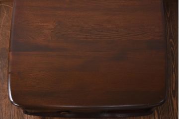 ヴィンテージ家具　イギリスビンテージ　ERCOL(アーコール)　リビングで差をつける希少なパンドラボックスコーヒーテーブル(ローテーブル)