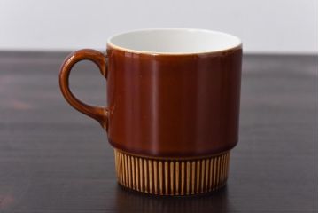 イギリスビンテージ　Poole Pottery(プール・ポタリー)　コンパクトシリーズ　カップ&ソーサー3客セット(1)