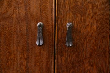 中古　福井木工所　福健　黄肌家具　匠　拭き漆仕上げ　五尺巾サイドボード(リビングボード)(定価約36.7万円)