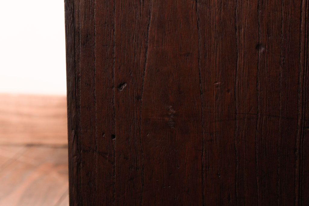 アンティーク家具　古民具・骨董　明治期　桐材製　渋い貫録のある佇まいの帳場箪笥(引き出し、桐箪笥、桐たんす)