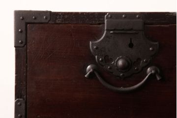 アンティーク家具　和製アンティーク　珍しい縦型!　ジャンクスタイルを演出する時代箪笥(サイドチェスト、引き出し)