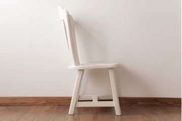 中古輸入家具　オランダ製　さわやかなホワイトカラーのダイニングチェア(椅子、イス、板座チェア)(R-035109)