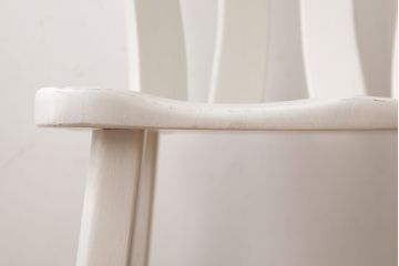 中古輸入家具　オランダ製　さわやかなホワイトカラーのダイニングチェア(椅子、イス、板座チェア)(R-035109)