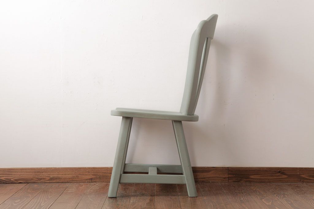 中古輸入家具　オランダ製　優しげなアースカラーが素敵なダイニングチェア(椅子)