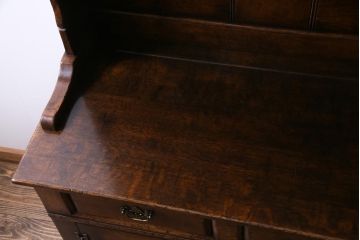 ヴィンテージ家具　イギリスビンテージ　オーク材　堅牢な佇まいのオープンカップボード(食器棚、飾り棚)