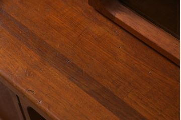 ヴィンテージ家具　ビンテージ　日田工芸　絶版品　チーク材　シンプルモダンな北欧風のキャビネット(飾り棚、リビングボード)