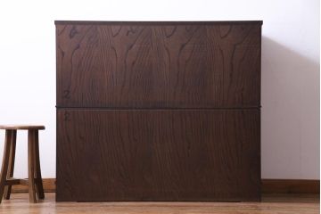 中古　伝統民芸家具　岩谷堂箪笥　片開き扉付き　艶と杢目が美しい衣装箪笥(整理箪笥、引き出し)