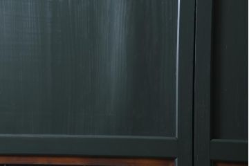 和製アンティーク　ラフジュ工房オリジナルステンドグラス　明治期　建具リメイク　ステンドグラスを組合せたモダンな板戸2枚セット(引き戸)