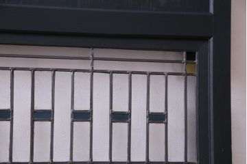 和製アンティーク　ラフジュ工房オリジナルステンドグラス　古建具リメイク　大正浪漫な雰囲気漂う板戸2枚セット(建具、引き戸)
