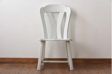 中古輸入家具　オランダ製　儚げな雰囲気のフレンチグレーのダイニングチェア(椅子)