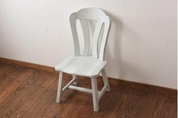 中古輸入家具　オランダ製　儚げな雰囲気のフレンチグレーのダイニングチェア(椅子)
