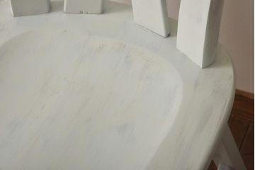 中古輸入家具　オランダ製　儚げな雰囲気のフレンチグレーのダイニングチェア(椅子)