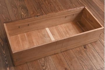 アンティーク家具　和製アンティーク　ヒノキ・桐材　無骨な金具が貫録を感じさせる観音開き戸のリメイクテレビボード(箪笥ローボード、リビングボード、桐箪笥、桐たんす)(1)