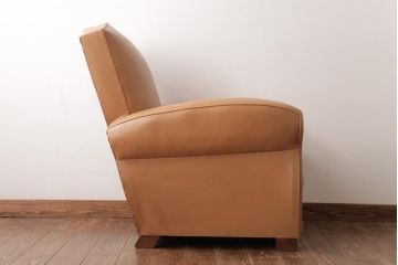 ヴィンテージ家具　フランスビンテージ　キャメル色がおしゃれなシングルソファ(1人掛けソファ)