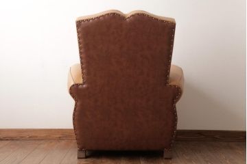 ヴィンテージ家具　フランスビンテージ　キャメル色がおしゃれなシングルソファ(1人掛けソファ)
