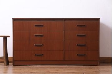 ヴィンテージ家具　北欧ビンテージ　チーク材の木肌があたたかみ感じるチェスト(引き出し)