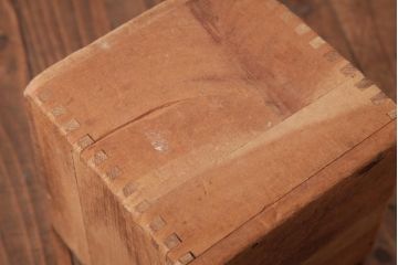 アンティーク雑貨　昭和レトロ　懐かしさ感じる大きな積み木セット【マルチ/16ヶ組】(飾り台、花台、ディスプレイ雑貨)